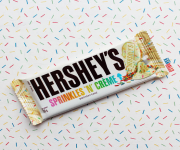 Hershey's Sprinkles 'N' Creme Chocolate Bar 39gm