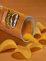 Pringles Cheddar Cheese Chips 158g