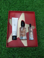 Giorgio Armani Sì Fiori 50ml Eau de Parfum Perfume Gift Set for Women - Buy Now!