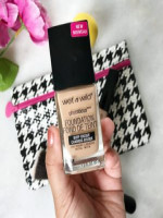 Wet n Wild Photo Focus Foundation Buff Bisque: Flawless Coverage for a Picture-Perfect Look