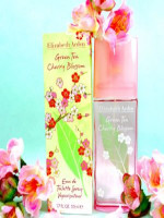 Elizabeth Green Tea Cherry Blossom 100ml: Delicate and Refreshing Blend for a Tranquil Experience