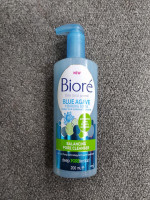 Biore Blue Agave + Baking Soda Balancing Pore Cleanser - 200ml: Deeply Cleanse and Balance Your Skin