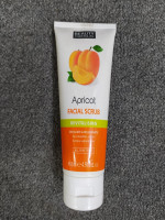 Exfoliate and Rejuvenate Your Skin with Beauty Formulas Facial Scrub - Apricot