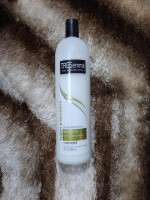 TRESemme Purify and Replenish Conditioner 828 ml - Nourishing Hair Care for a Fresh & Revitalized Look