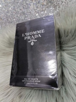 L'Homme Prada Edt: The Perfect Fragrance for a Sophisticated Gentleman