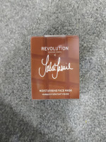 Revolution Skincare X Jake - Jamie Cocoa & Oat Moisturising Face Mask: Nourish Your Skin with this Delicious and Hydrating Mask!