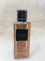 Victoria's Secret Love Me Fragrance Body Mist: Unleash your Irresistible allure!