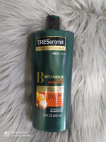 TRESemmé Botanique Shampoo｜ Curl Hydration With Vitamin B1｜ Tresemme Shampoo