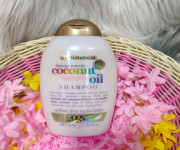 OGX Damage Remedy + Coconut Miracle Oil Shampoo