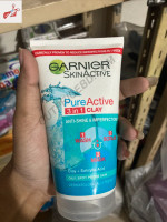 GARNIER PURE ACTIVE Pure Active 3-In-1 Wash, Scrub and Mask 150ml